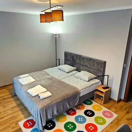 Miami Vice Apartament By Karl Radom Esterno foto